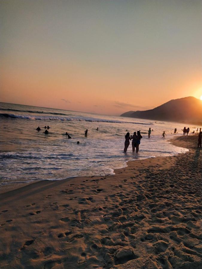 Casa Na Praia De Maresias Em Condominio Com Piscina Aquecida Na Av Principal De Maresias Exterior photo